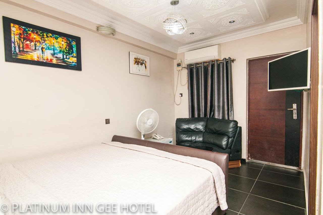 Platinum Inn Gee Hotel Suru Lere Dış mekan fotoğraf