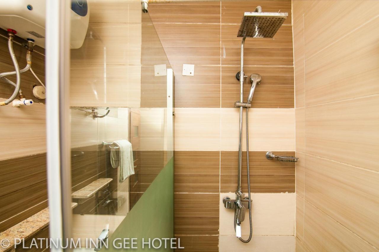 Platinum Inn Gee Hotel Suru Lere Dış mekan fotoğraf