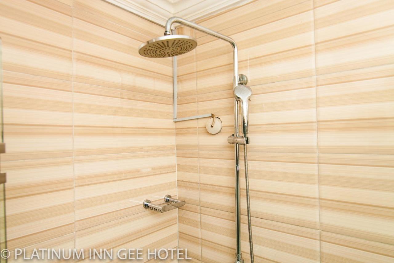 Platinum Inn Gee Hotel Suru Lere Dış mekan fotoğraf