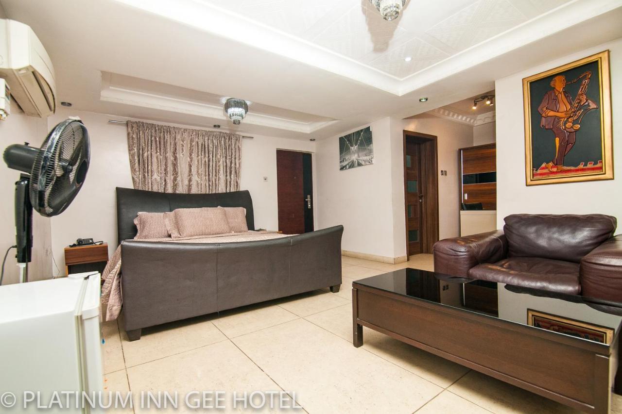 Platinum Inn Gee Hotel Suru Lere Dış mekan fotoğraf