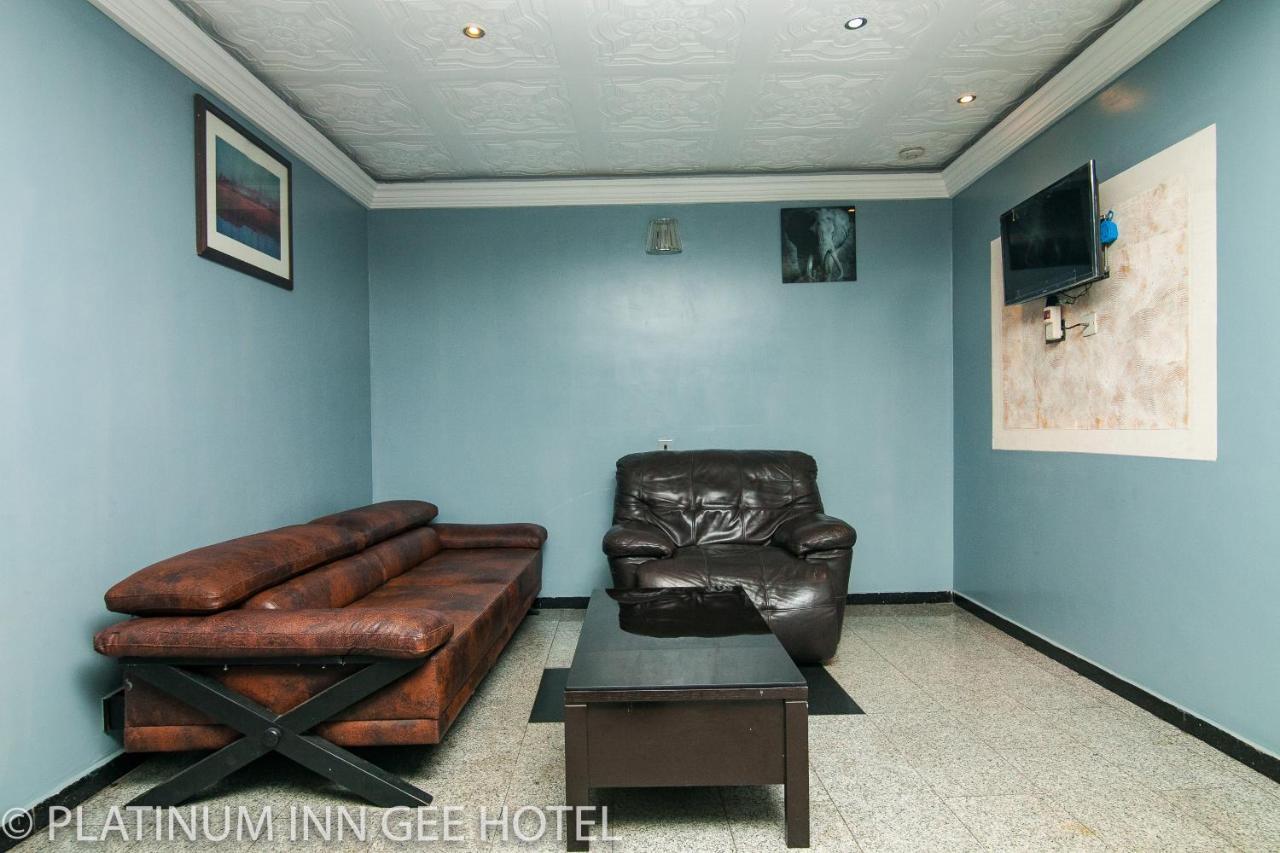 Platinum Inn Gee Hotel Suru Lere Dış mekan fotoğraf